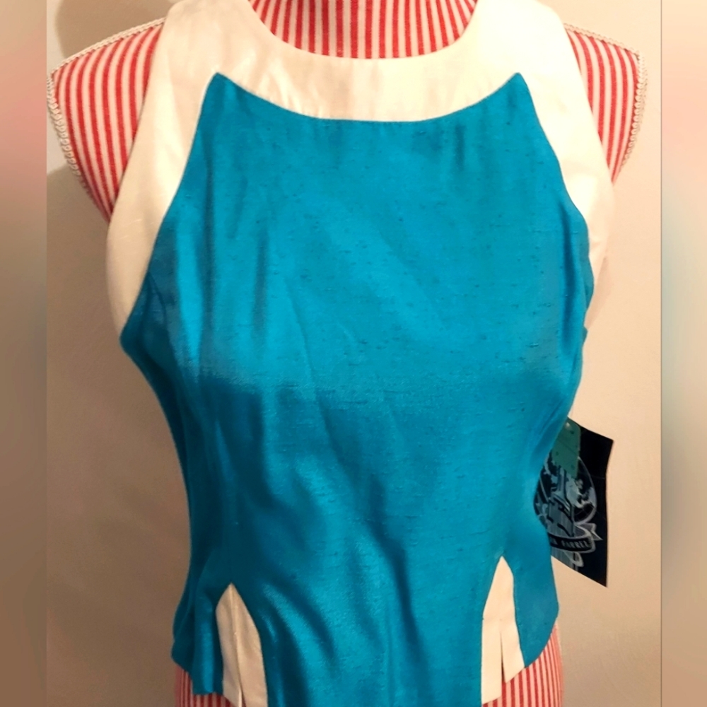 Vintage NWT Mark Farrel Sleeveless Top Size Medium (9/10l Buttons in Back